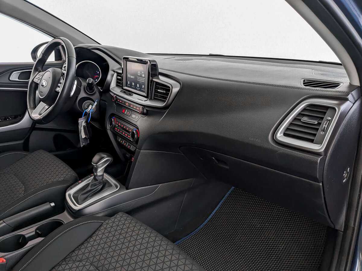 Купить Kia Ceed, 2019, 97 761 км.. Фото: #10