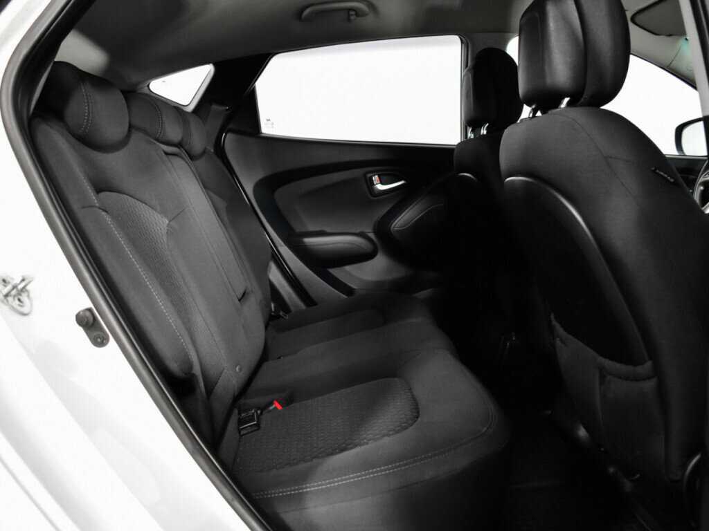 Купить Hyundai ix35, 2012, 110 574 км.. Фото: #9