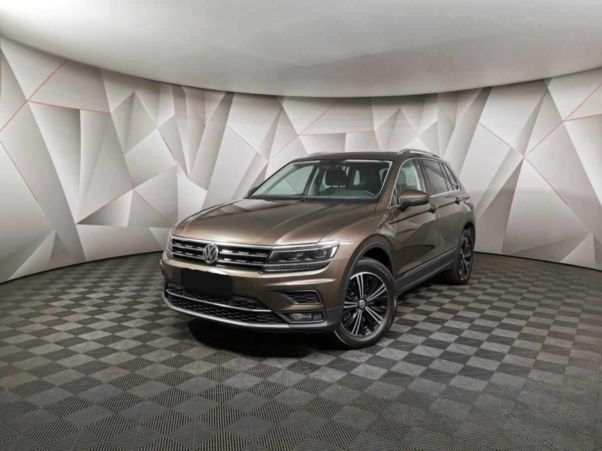 Купить Volkswagen Tiguan, 2018, 65 216 км.. Фото: #0