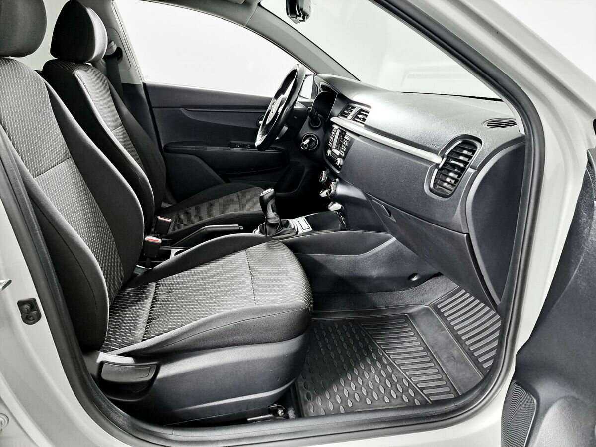 Купить Kia Rio, 2019, 87 389 км.. Фото: #8