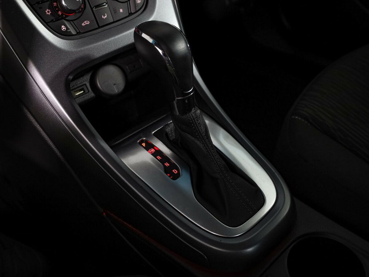 Купить Opel Astra, 2014, 95 950 км.. Фото: #15