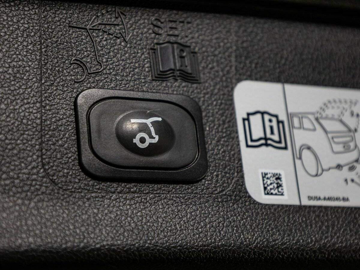 Купить Ford Kuga, 2018, 51 937 км.. Фото: #19