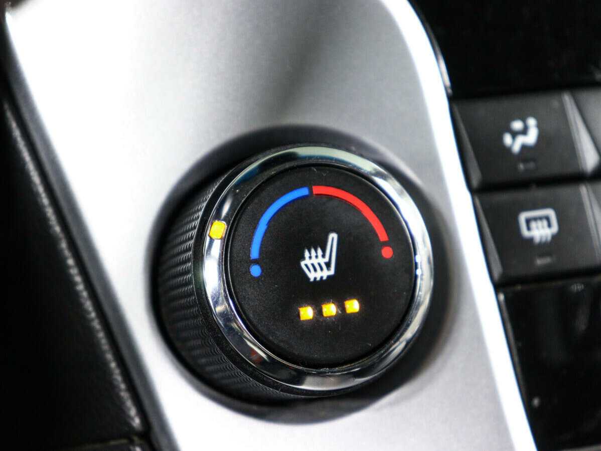 Купить Chevrolet Cruze, 2012, 94 882 км.. Фото: #15