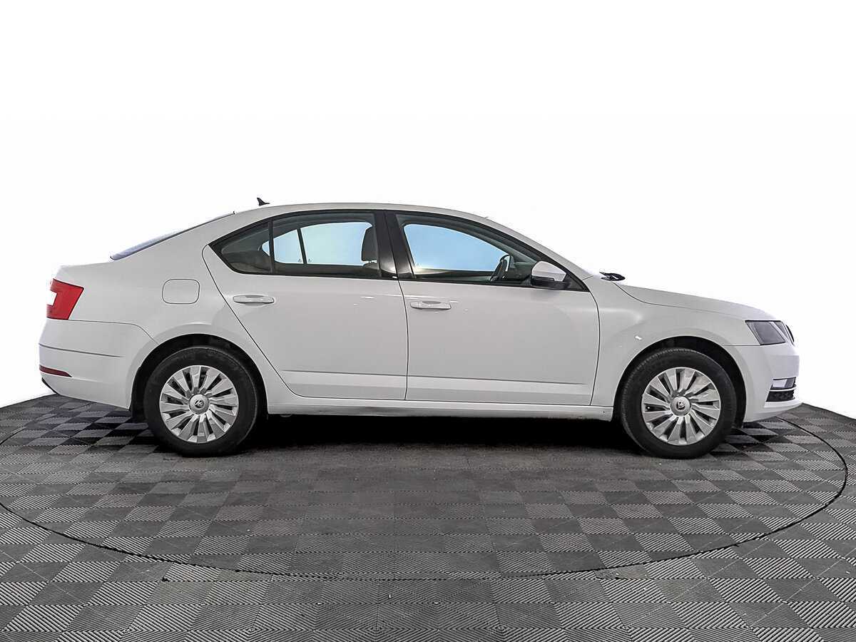 Купить Skoda Octavia, 2019, 75 122 км.. Фото: #3