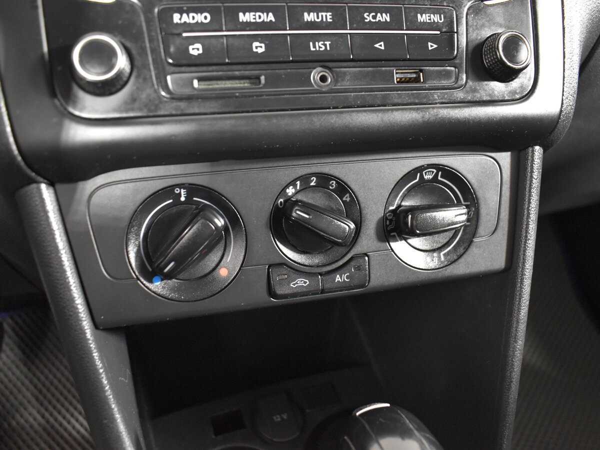 Купить Volkswagen Polo, 2019, 132 805 км.. Фото: #10