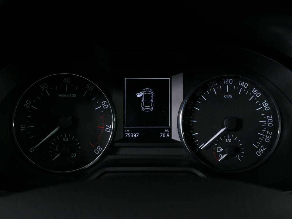 Купить Skoda Octavia, 2014, 75 356 км.. Фото: #9