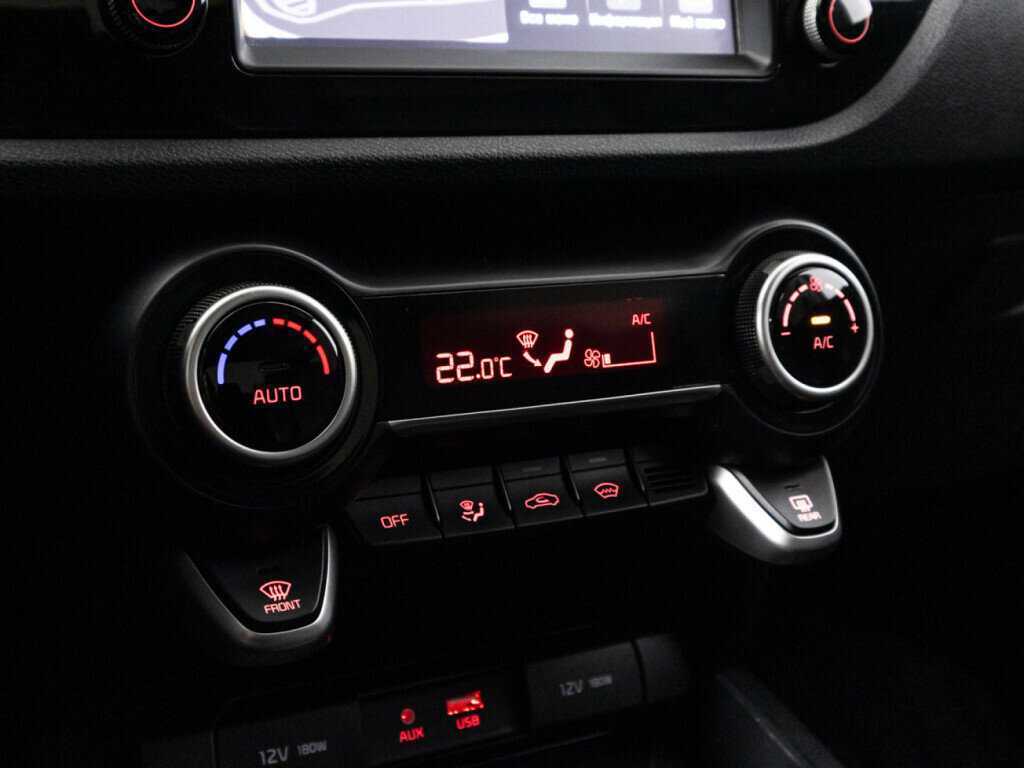 Купить Kia Rio, 2020, 92 277 км.. Фото: #17