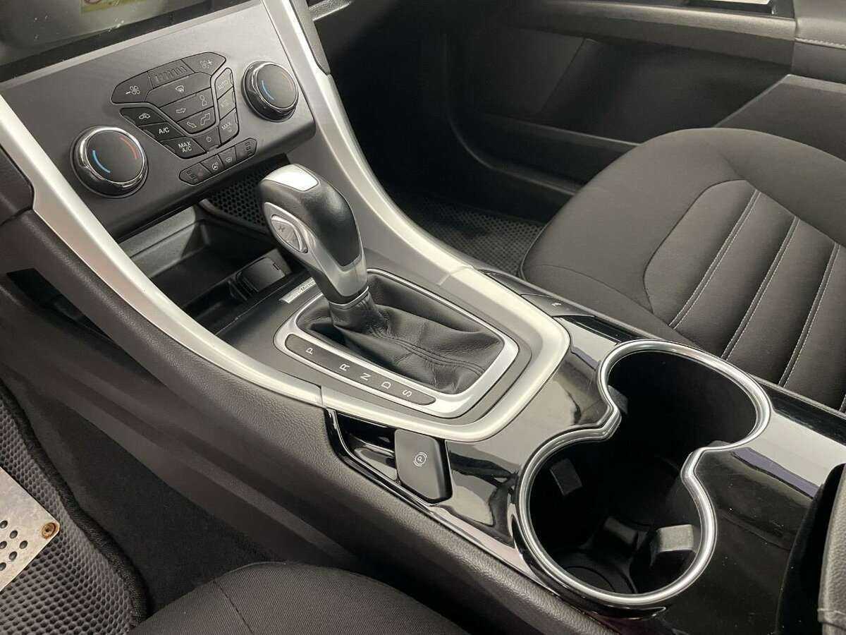 Купить Ford Mondeo, 2015, 147 359 км.. Фото: #12