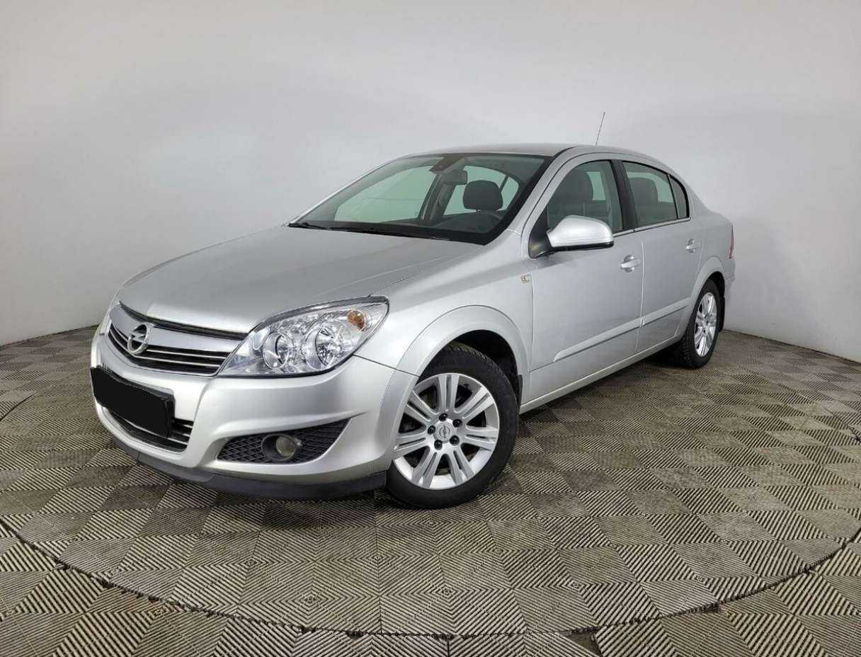 Купить Opel Astra, 2012, 117 000 км.. Фото: #0