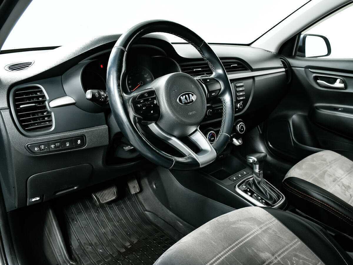 Купить Kia Rio, 2018, 83 848 км.. Фото: #12