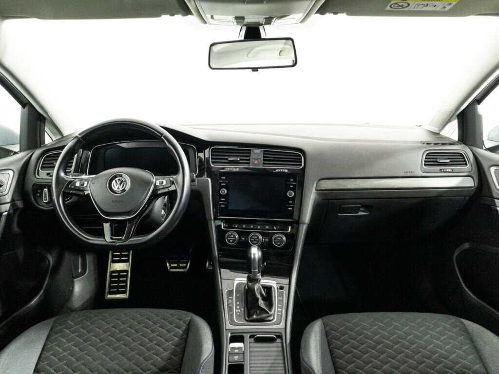 Купить Volkswagen Golf, 2018, 141 712 км.. Фото: #12