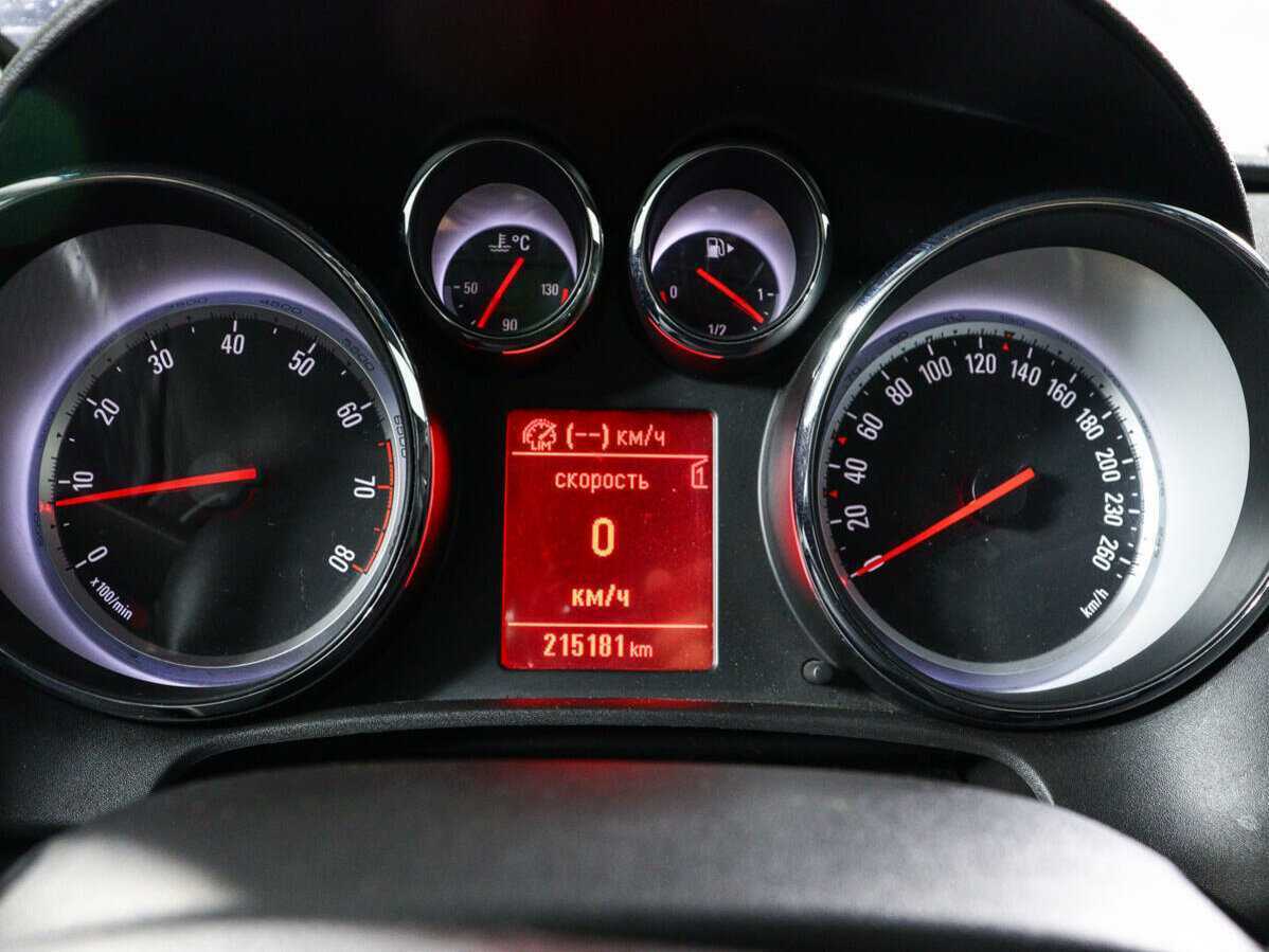 Купить Opel Astra, 2013, 215 000 км.. Фото: #8