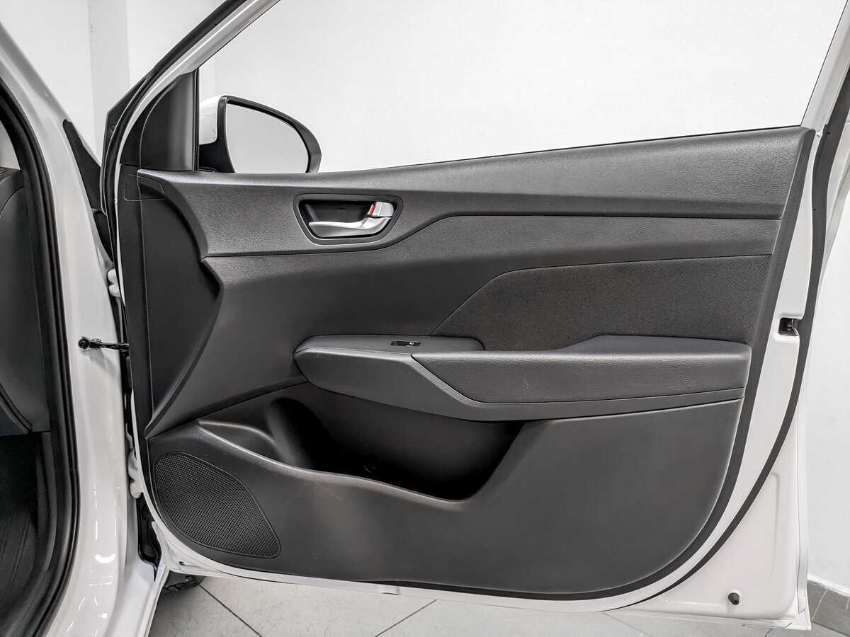 Купить Hyundai Solaris, 2021, 38 055 км.. Фото: #23