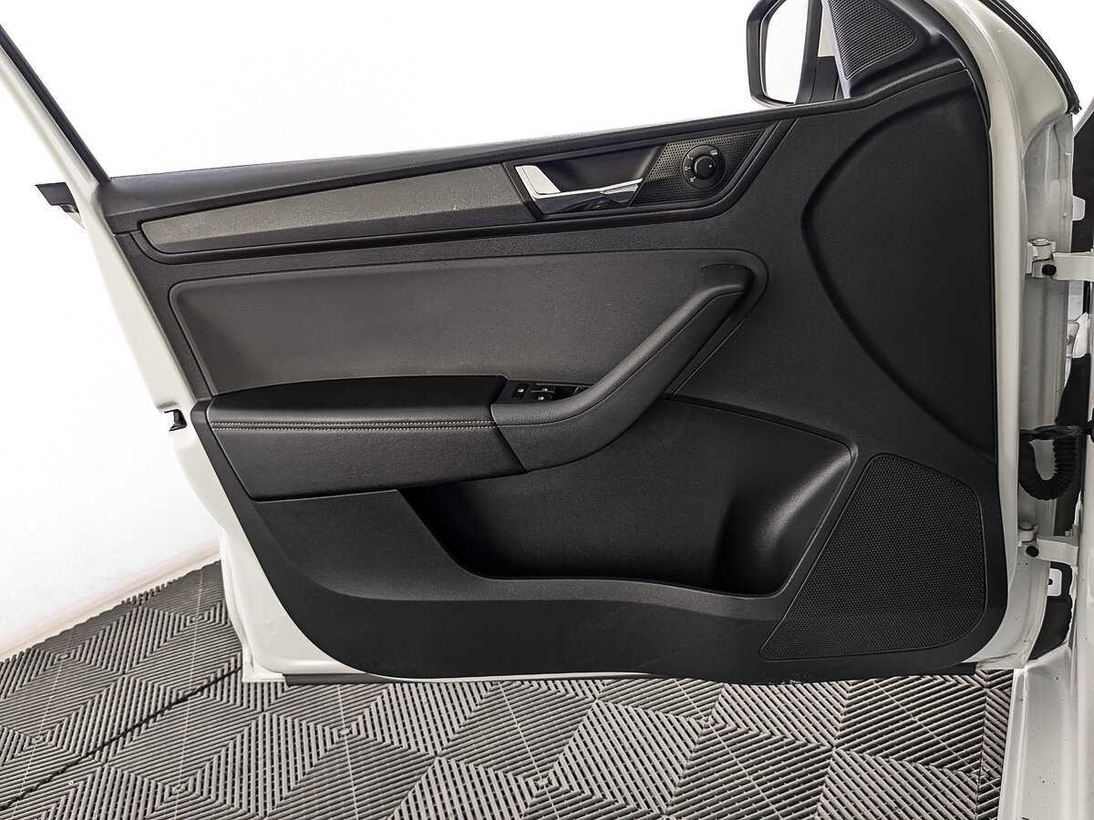 Купить Skoda Rapid, 2020, 194 120 км.. Фото: #18