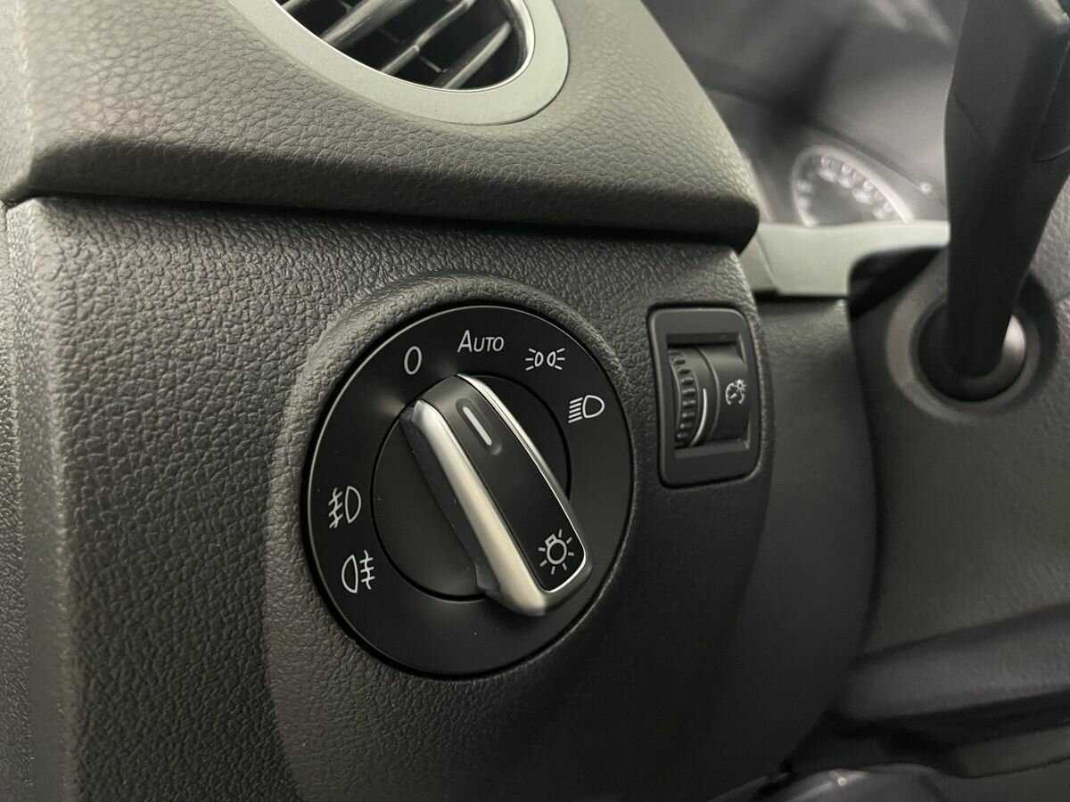 Купить Volkswagen Tiguan, 2012, 90 198 км.. Фото: #8
