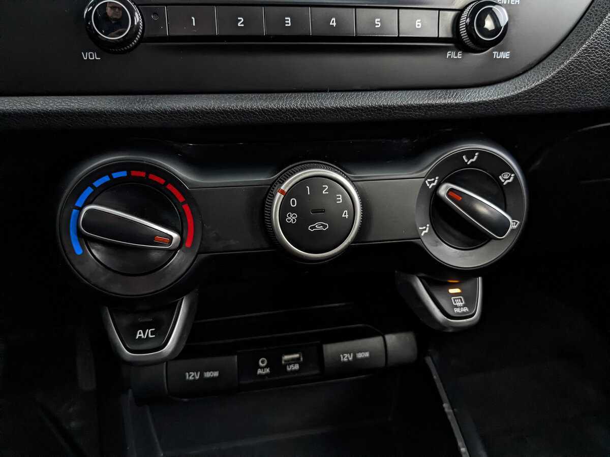 Купить Kia Rio, 2020, 186 292 км.. Фото: #20