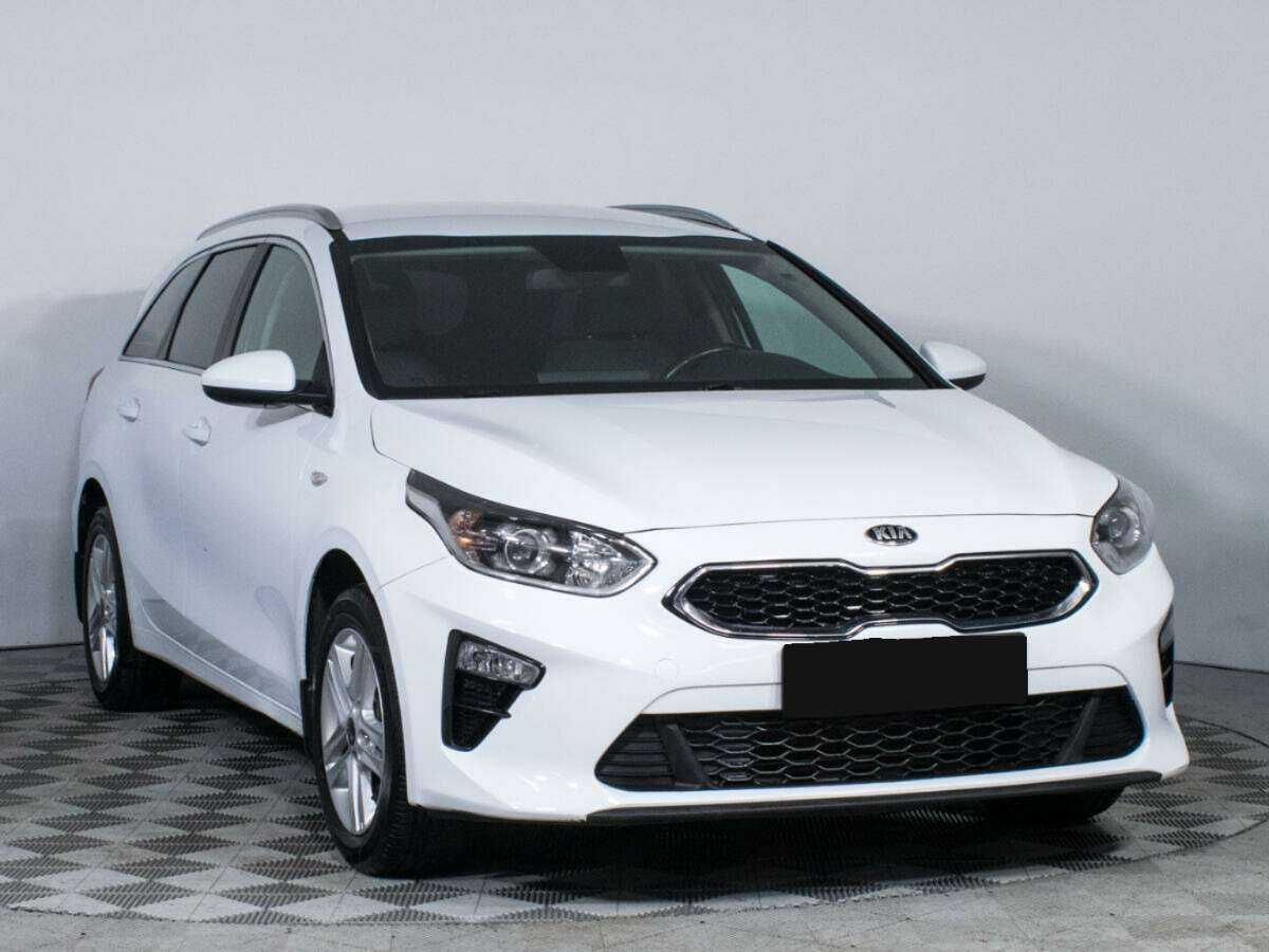 Купить Kia Ceed, 2020, 121 000 км.. Фото: #2