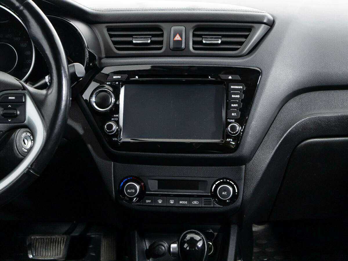 Купить Kia Rio, 2017, 83 585 км.. Фото: #13