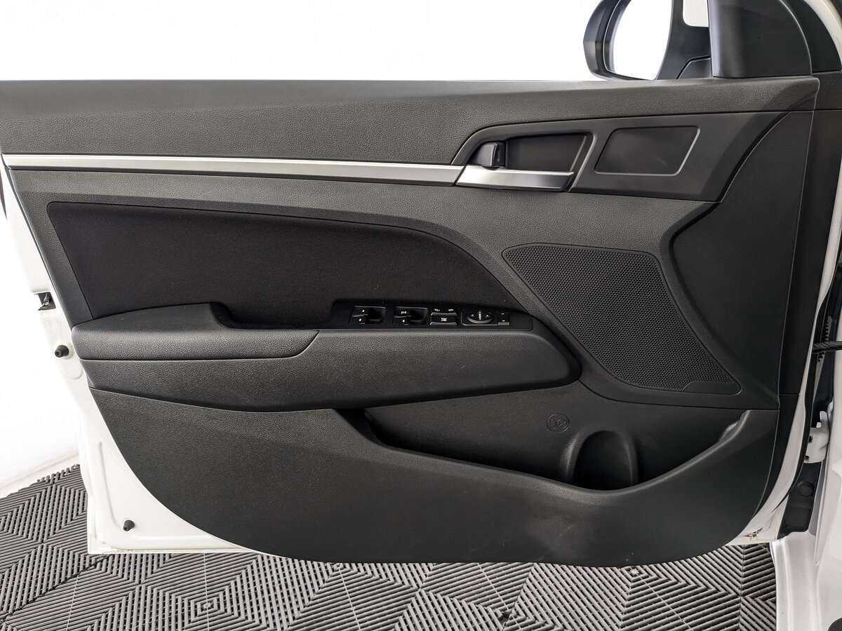 Купить Hyundai Elantra, 2020, 32 430 км.. Фото: #14