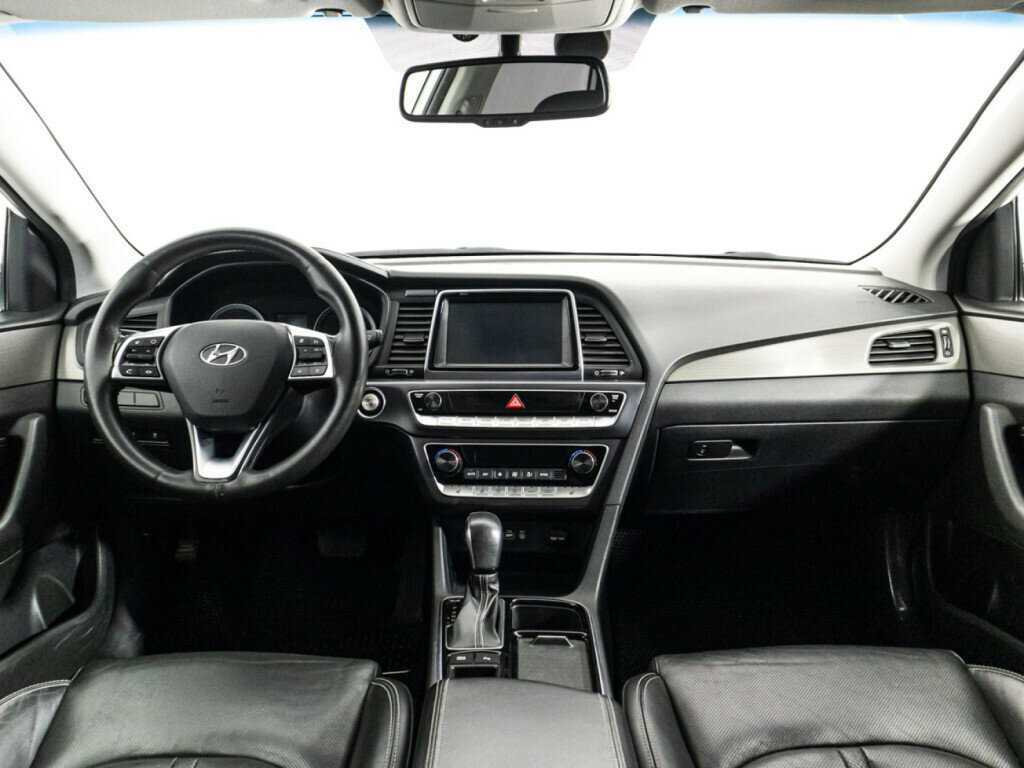 Купить Hyundai Sonata, 2019, 66 693 км.. Фото: #12