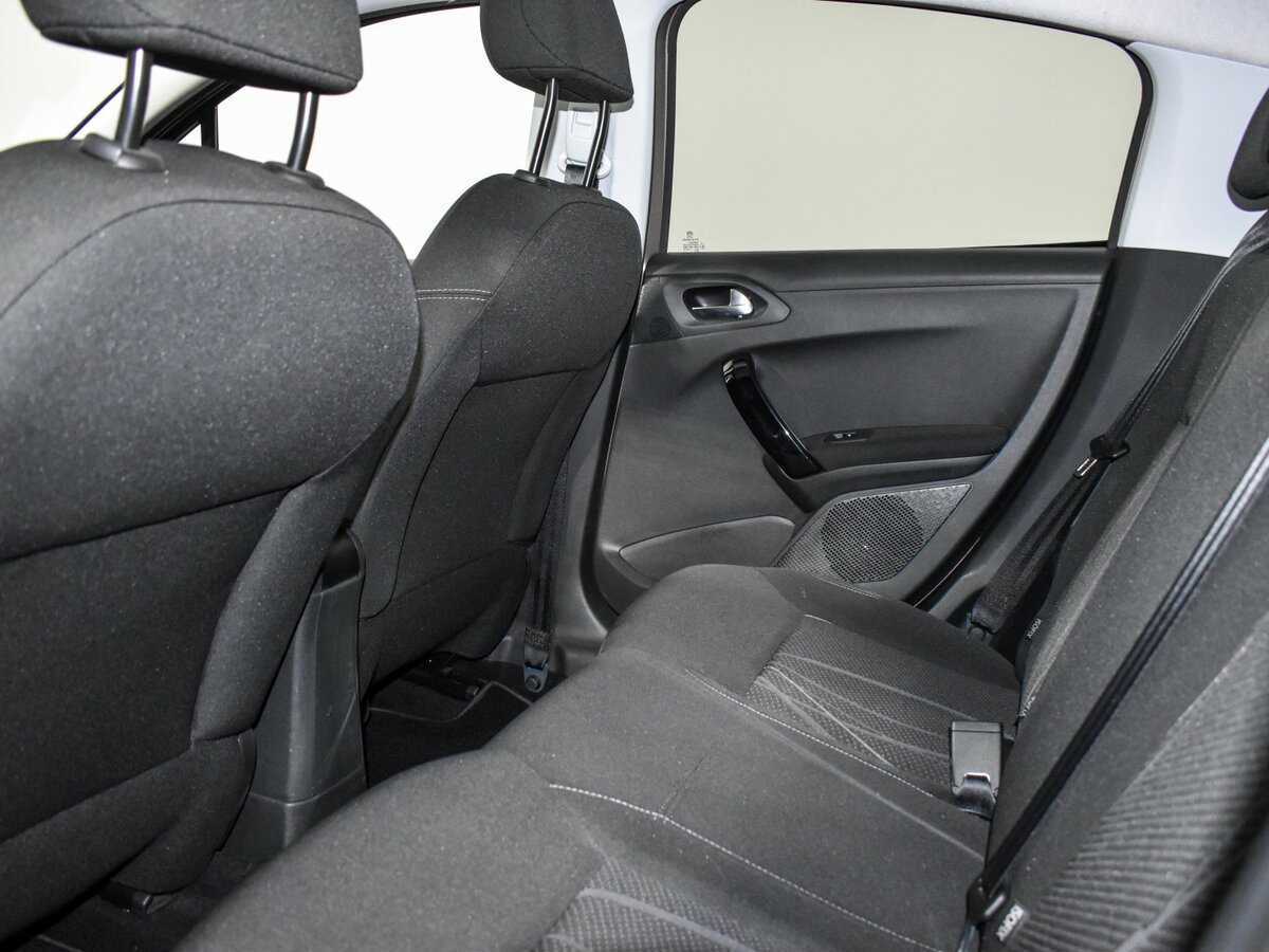 Купить Peugeot 208, 2014, 68 000 км.. Фото: #11