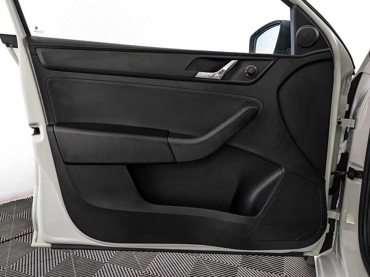 Купить Skoda Rapid, 2017, 179 604 км.. Фото: #18