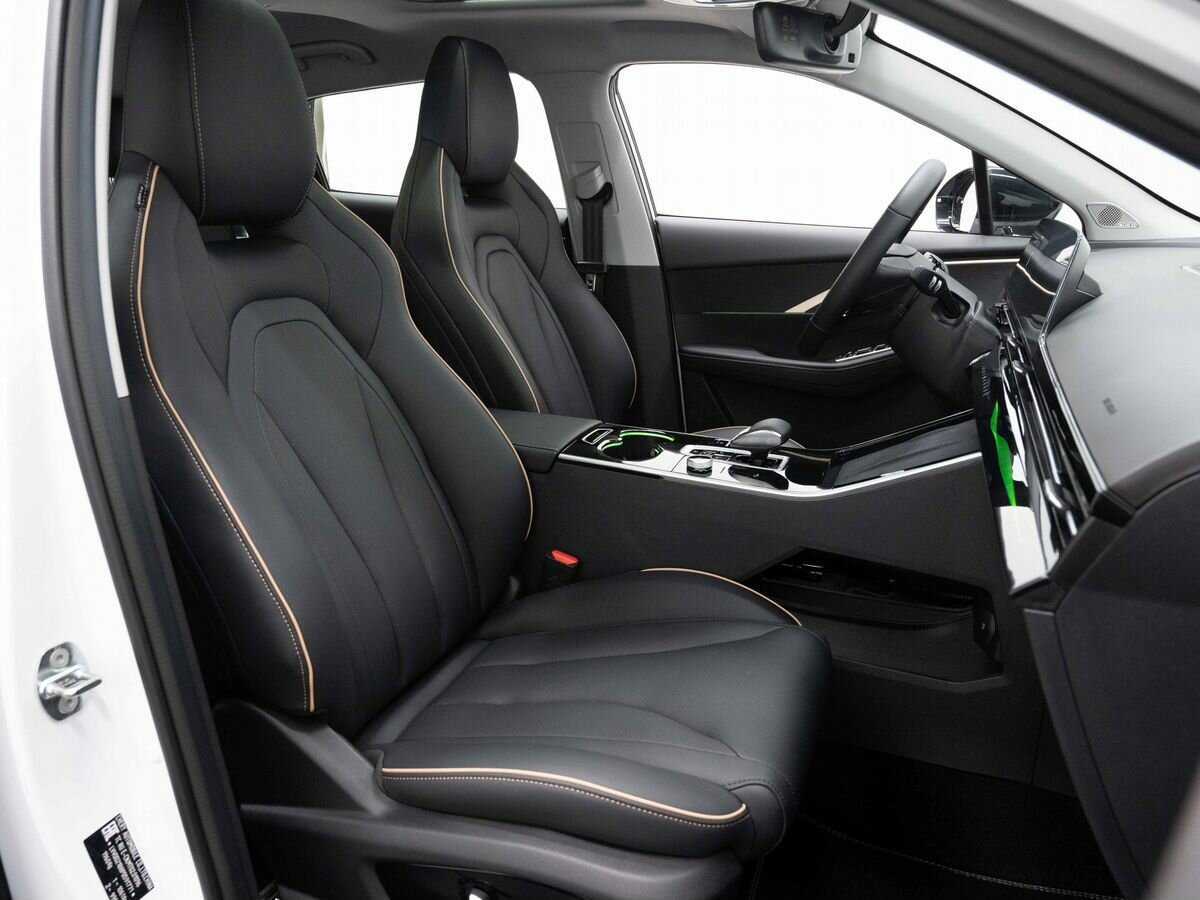 Купить OMODA C5, 2023, 4 225 км.. Фото: #12