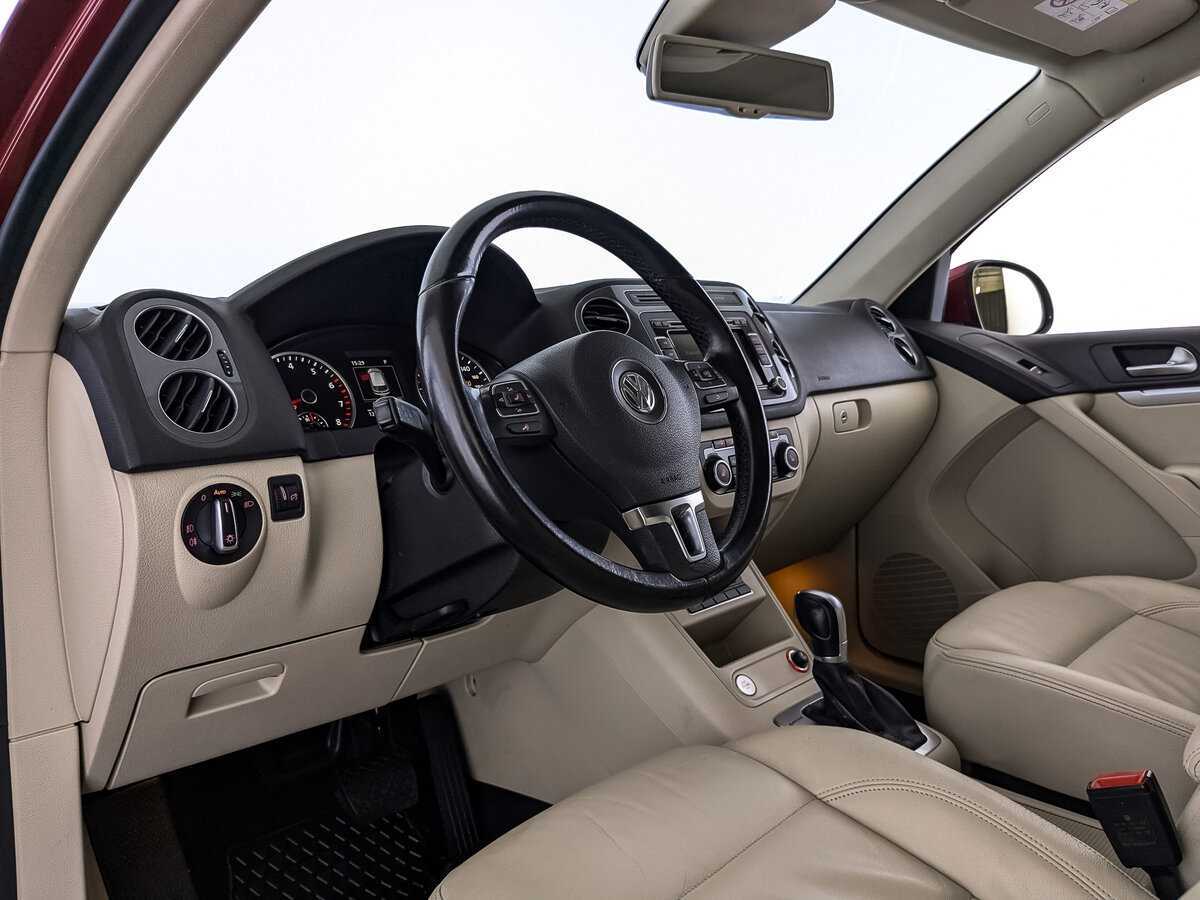 Купить Volkswagen Tiguan, 2014, 124 149 км.. Фото: #10
