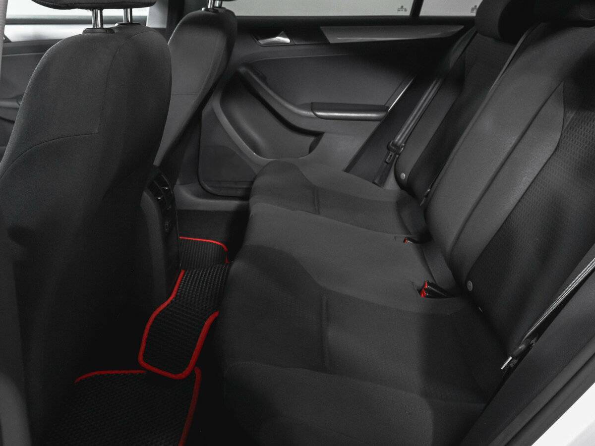 Купить Volkswagen Jetta, 2016, 125 387 км.. Фото: #9