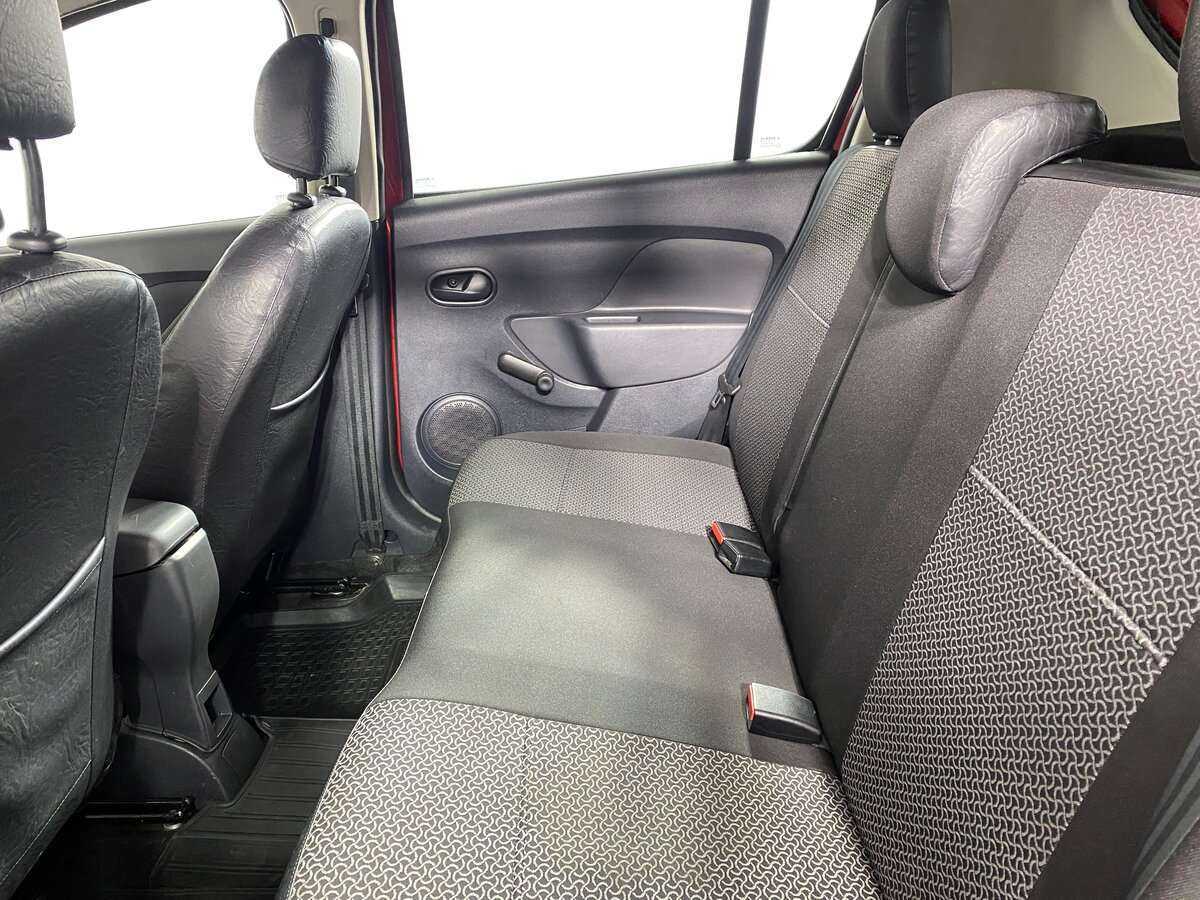 Купить Renault Sandero, 2015, 46 000 км.. Фото: #10