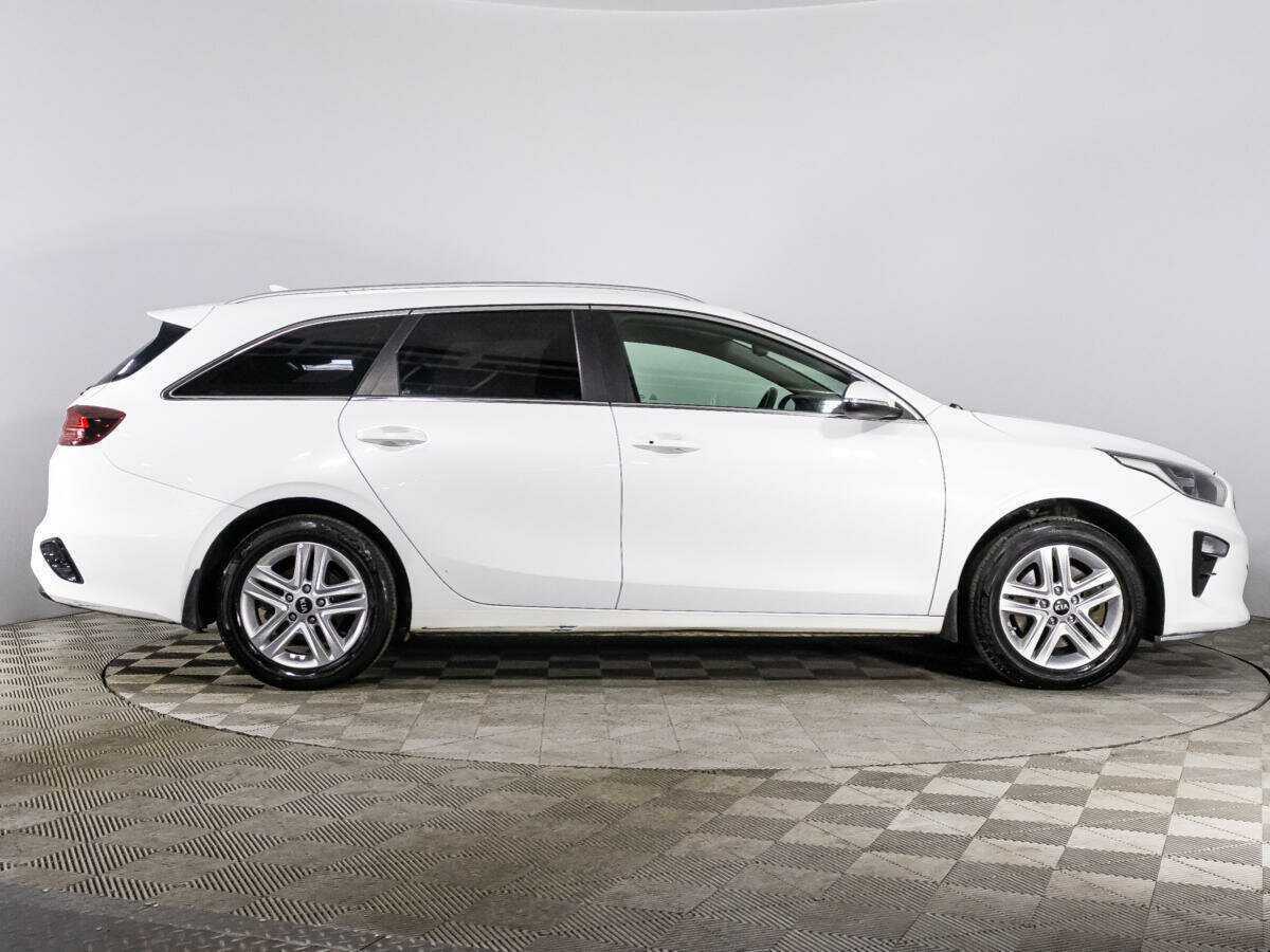 Купить Kia Ceed, 2019, 183 147 км.. Фото: #3