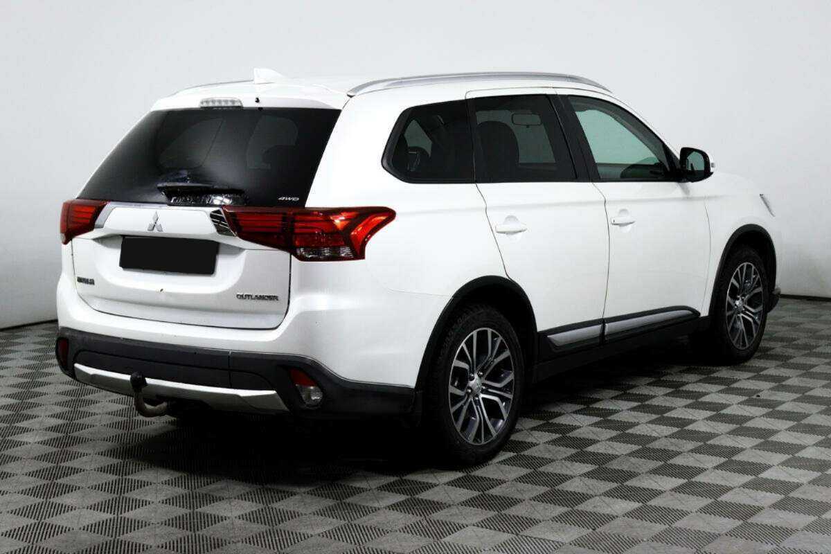 Купить Mitsubishi Outlander, 2018, 173 198 км.. Фото: #3