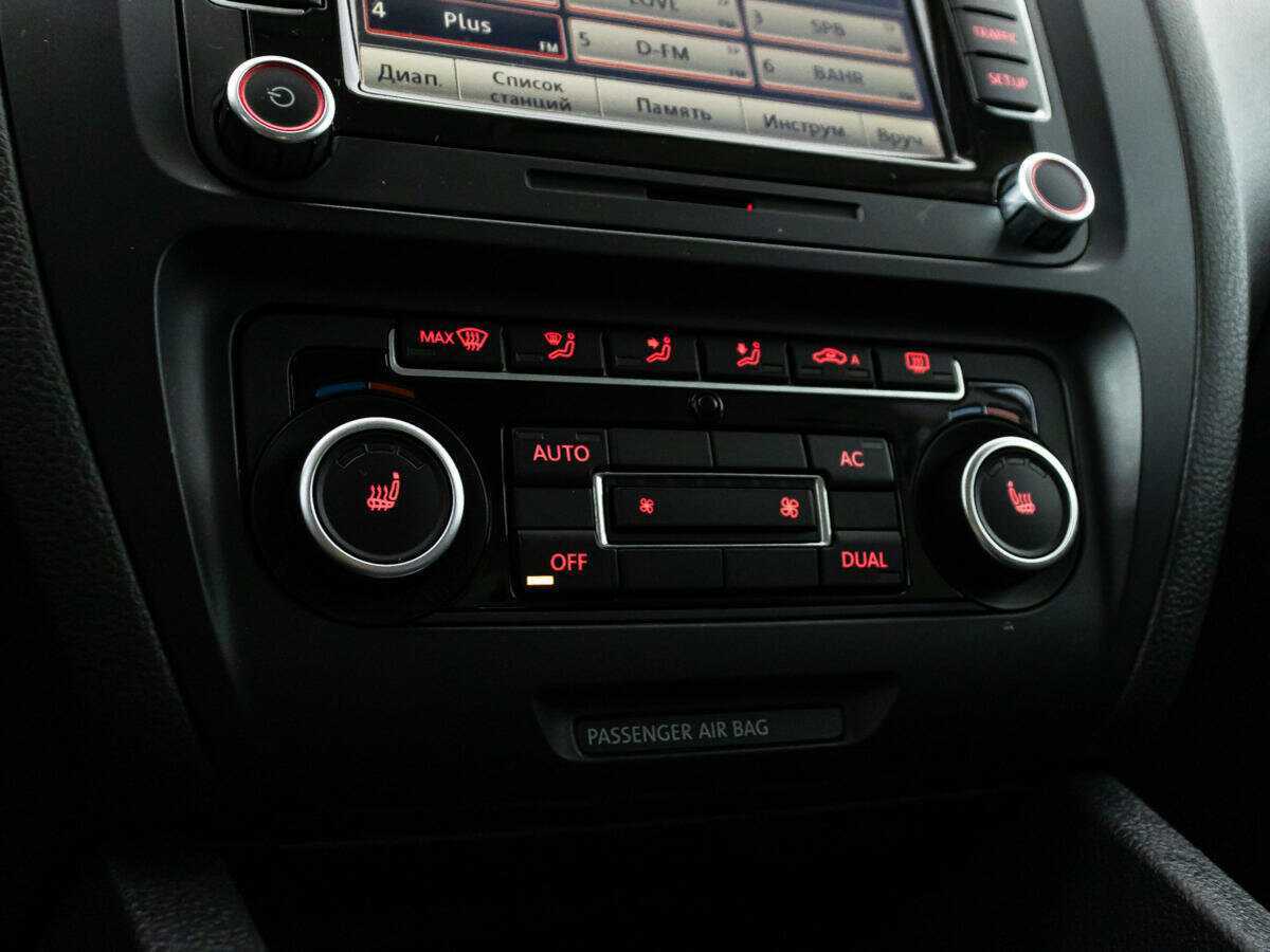 Купить Volkswagen Jetta, 2012, 197 967 км.. Фото: #15
