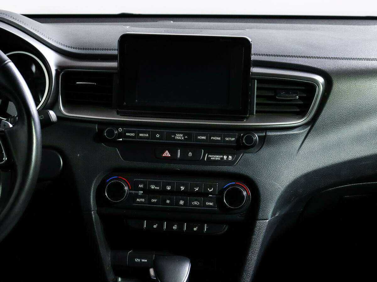 Купить Kia Ceed, 2018, 85 600 км.. Фото: #10