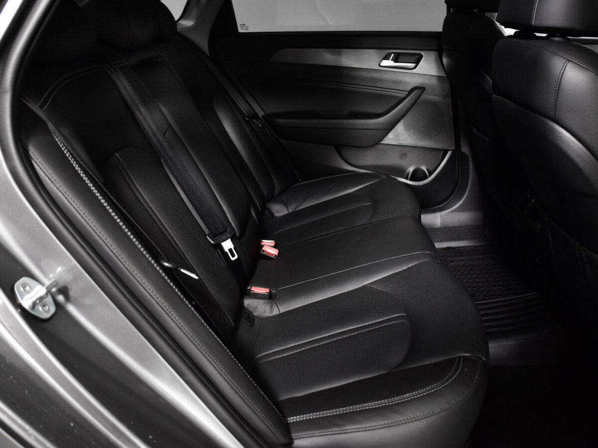 Купить Hyundai Sonata, 2018, 120 057 км.. Фото: #9