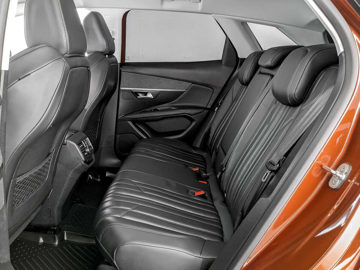 Купить Peugeot 3008, 2017, 91 000 км.. Фото: #9