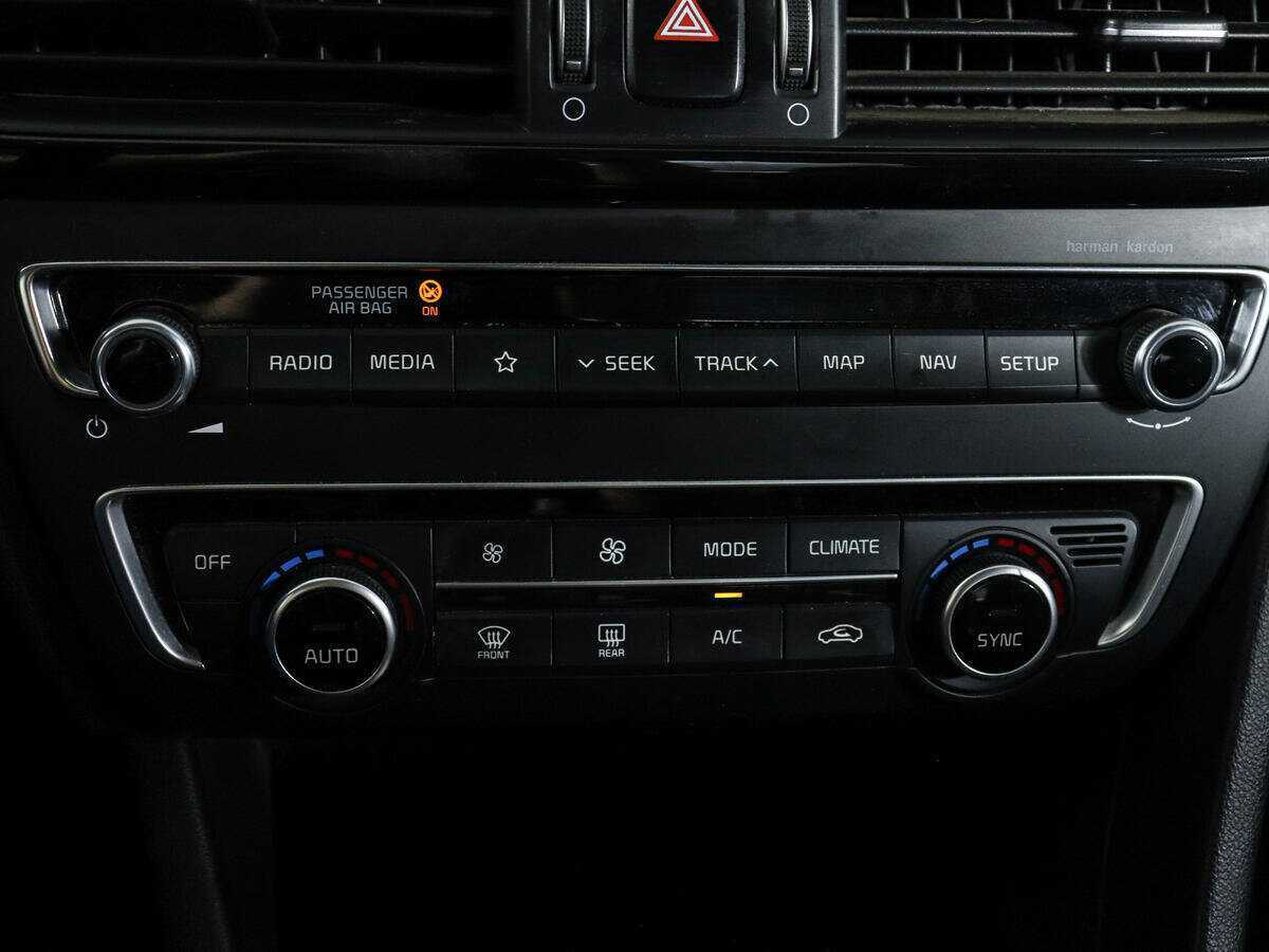 Купить Kia Optima, 2018, 298 890 км.. Фото: #23