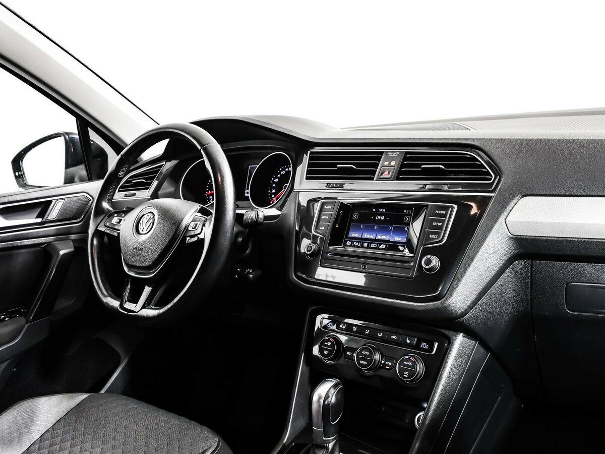 Купить Volkswagen Tiguan, 2017, 190 681 км.. Фото: #6