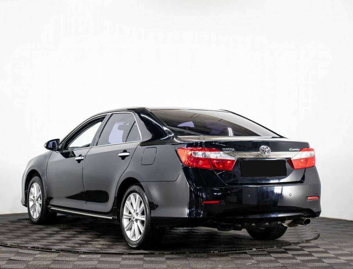 Купить Toyota Camry, 2014, 252 639 км.. Фото: #3