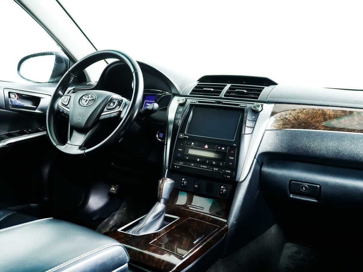 Купить Toyota Camry, 2015, 173 597 км.. Фото: #8