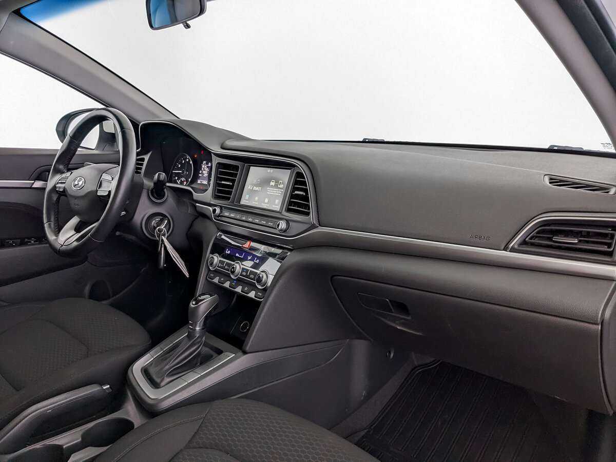Купить Hyundai Elantra, 2020, 83 421 км.. Фото: #8