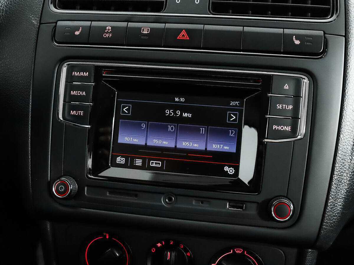 Купить Volkswagen Polo, 2016, 102 721 км.. Фото: #12