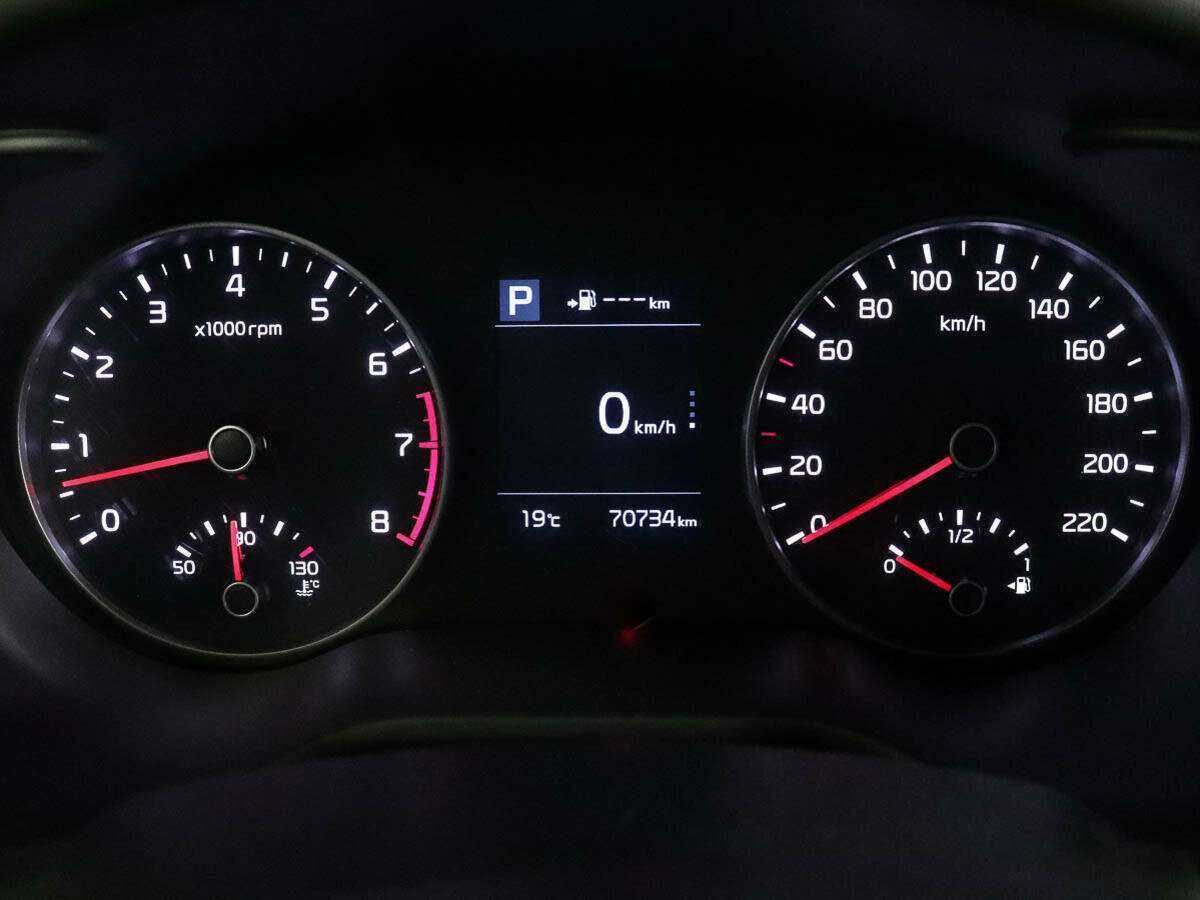 Купить Kia Rio, 2017, 70 717 км.. Фото: #9