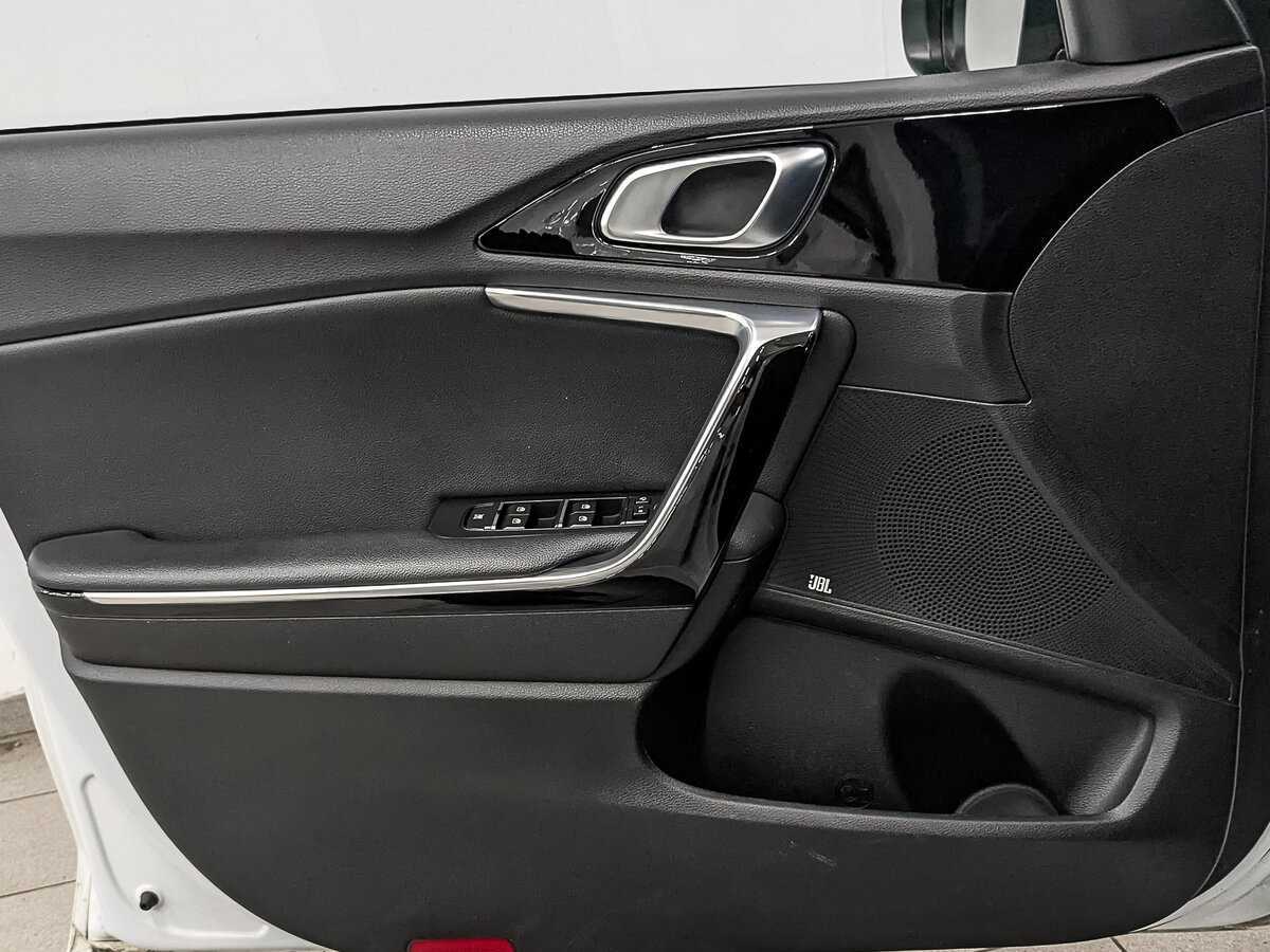 Купить Kia Ceed, 2018, 81 704 км.. Фото: #14