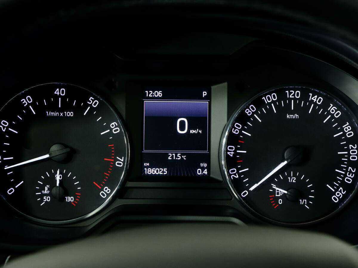 Купить Skoda Octavia, 2016, 185 938 км.. Фото: #16