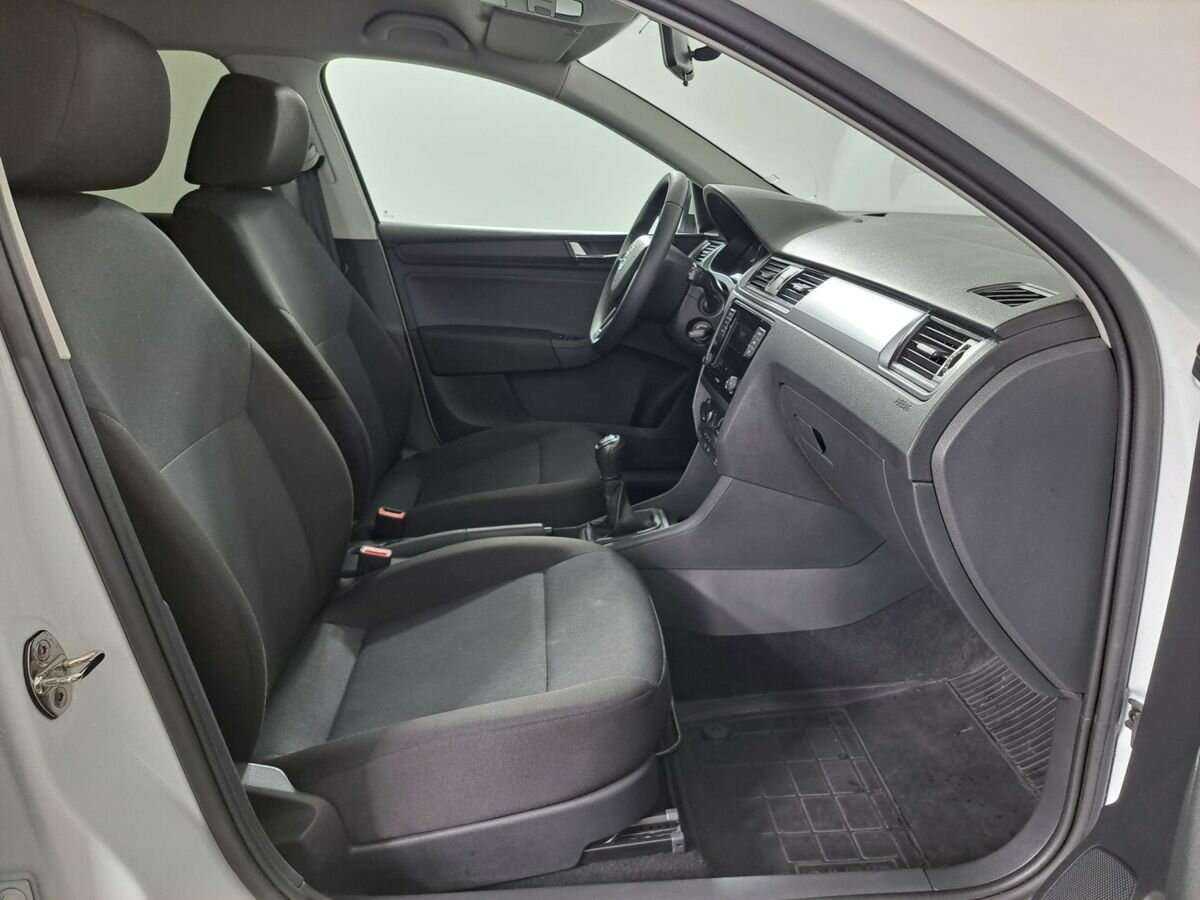 Купить Skoda Rapid, 2018, 48 259 км.. Фото: #8