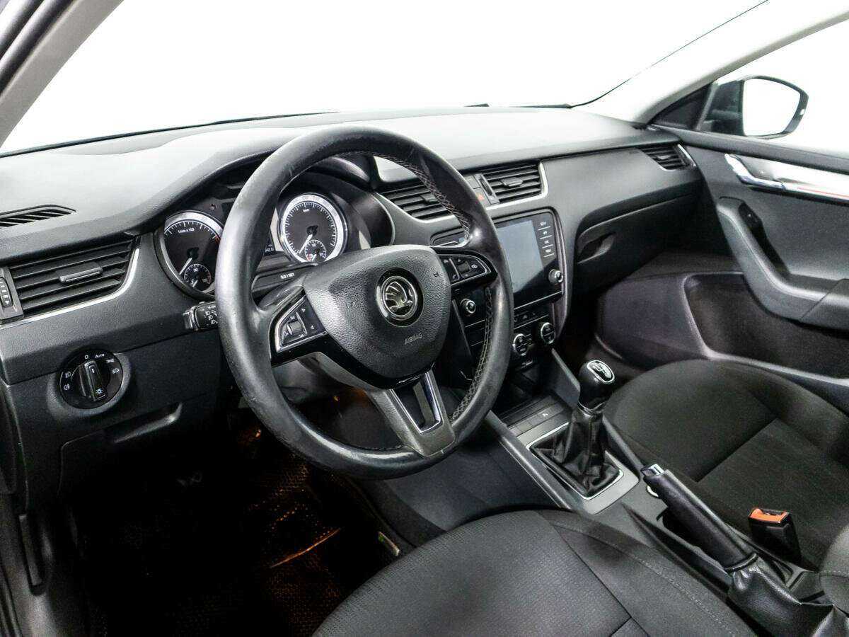 Купить Skoda Octavia, 2018, 311 613 км.. Фото: #10