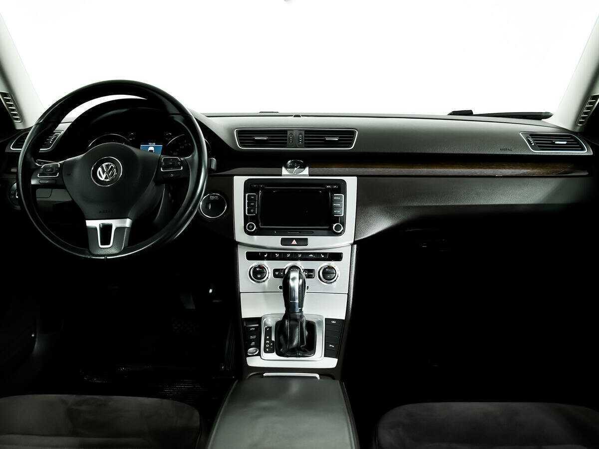 Купить Volkswagen Passat, 2012, 115 560 км.. Фото: #10
