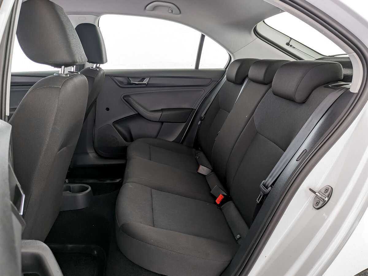 Купить Skoda Rapid, 2019, 92 650 км.. Фото: #9