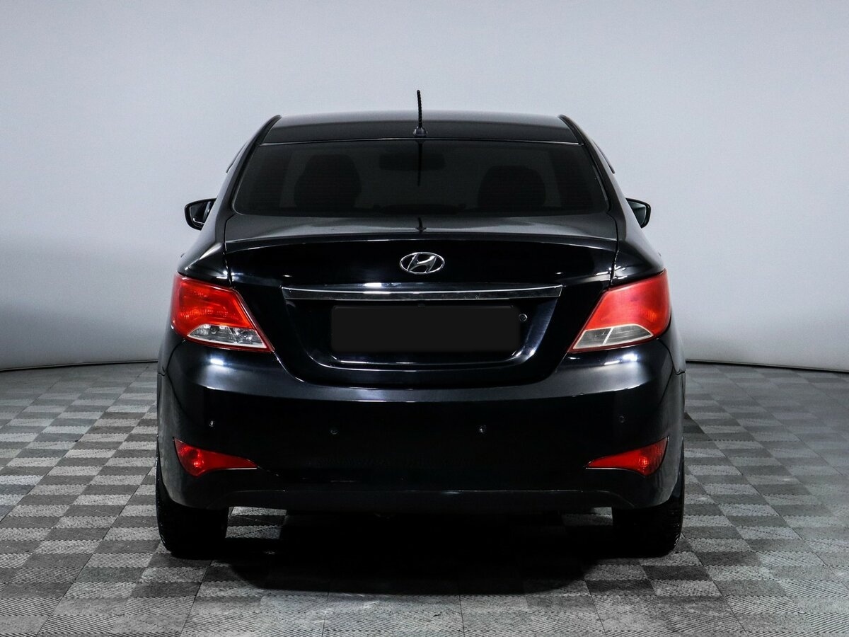 Купить Hyundai Solaris, 2015, 176 630 км.. Фото: #4